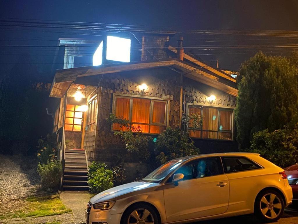 Hostal Y Cabanas Mirando Al Mar Puerto Montt Ngoại thất bức ảnh