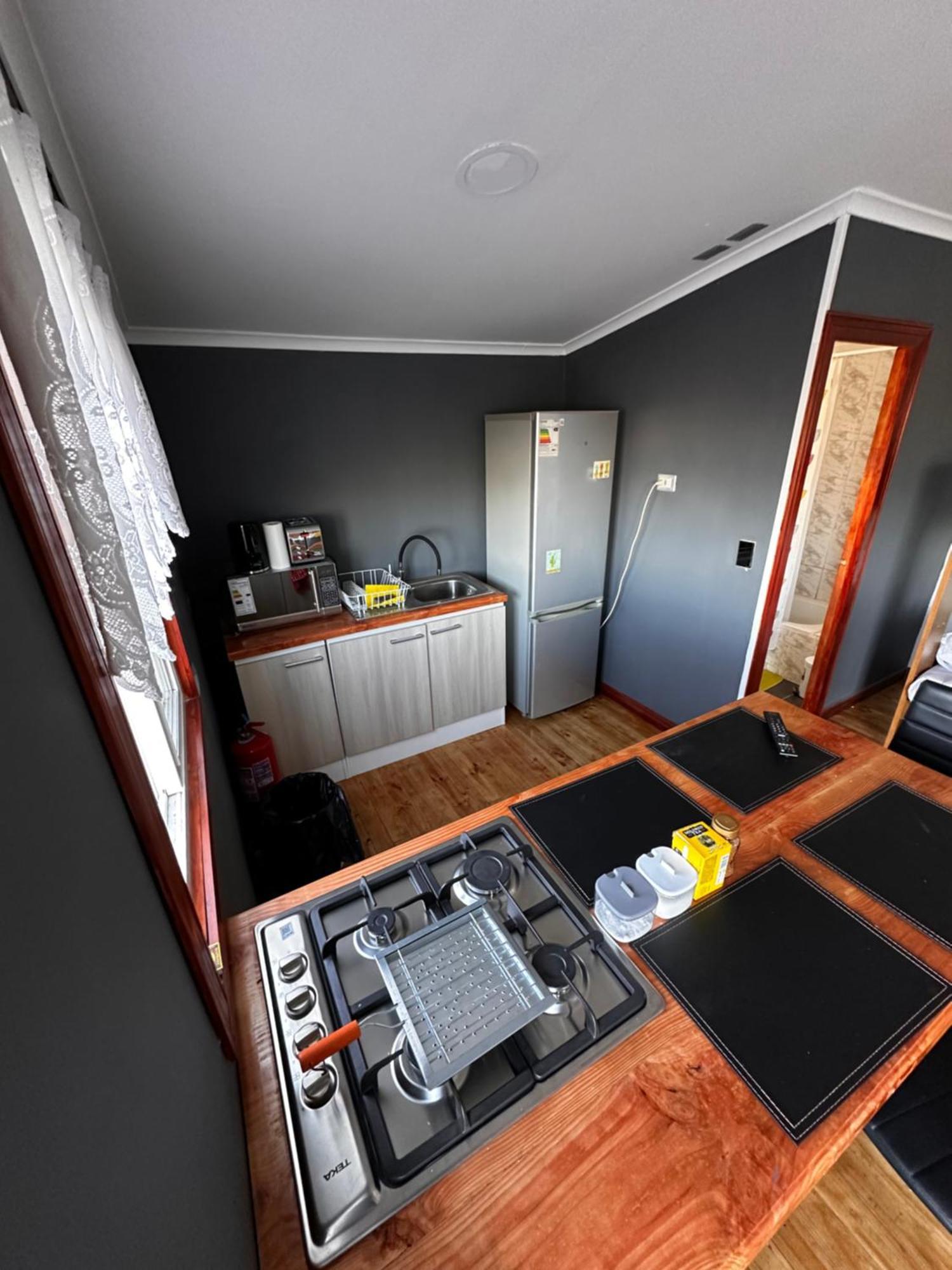 Hostal Y Cabanas Mirando Al Mar Puerto Montt Ngoại thất bức ảnh