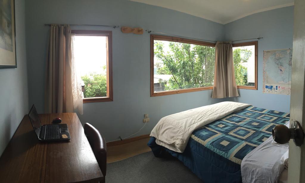 Hostal Y Cabanas Mirando Al Mar Puerto Montt Ngoại thất bức ảnh